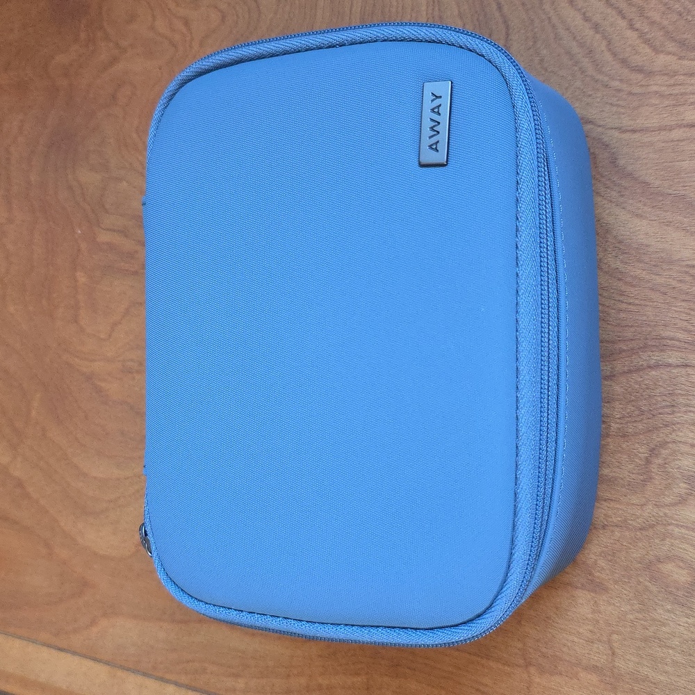 Away small tech pouch